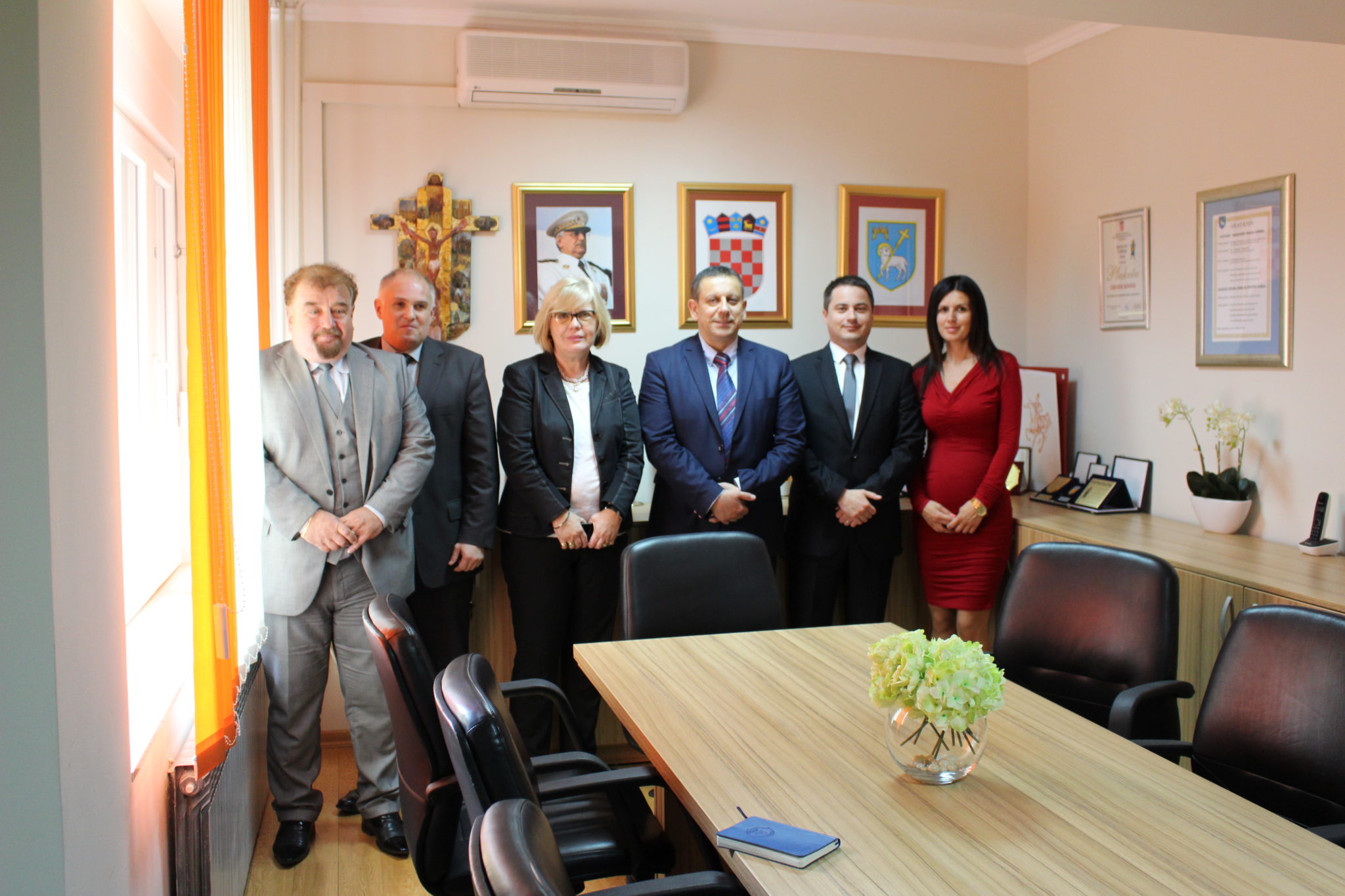 Veleposlanica Republike Srbije Mira Nikolić posjetila grad Knin