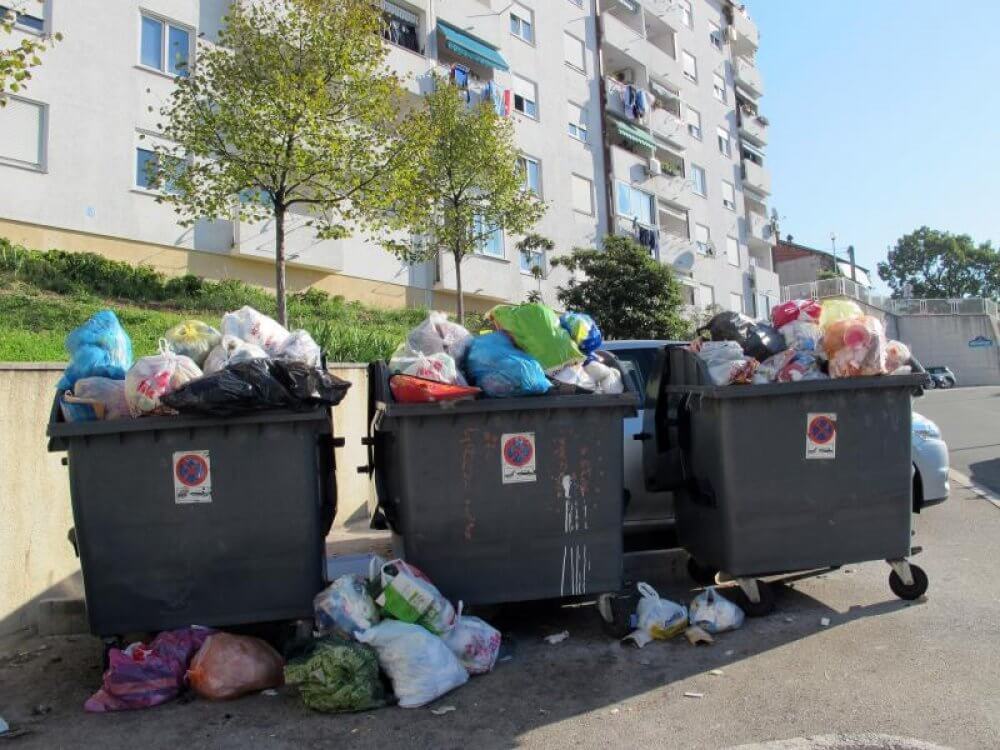 Dislokacija spremnika za odlaganje komunalnog otpada povodom obilježavanja 23. obljetnice VRO “OLUJA”