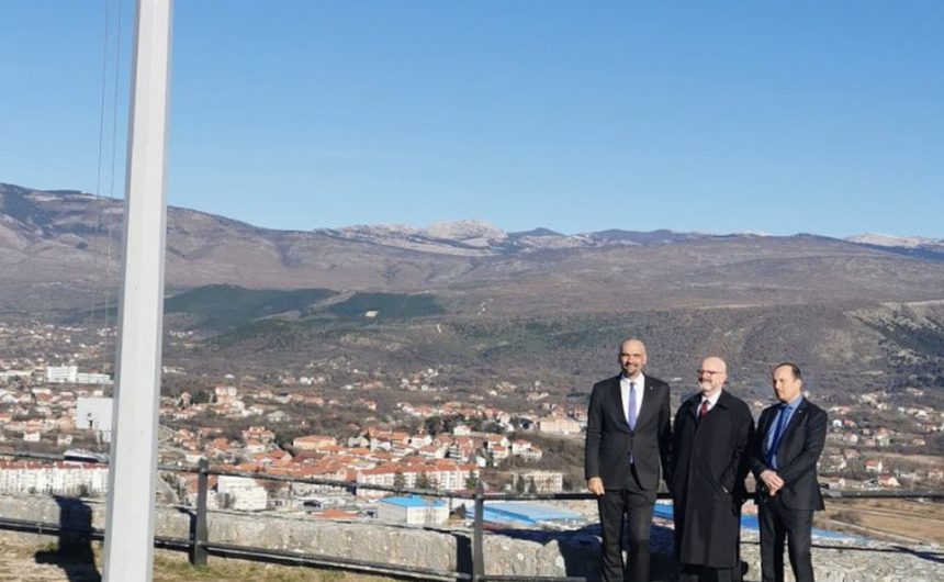 Veleposlanik Države Izrael u Republici Hrvatskoj, NJ.E. Ilan Mor, posjetio Grad Knin