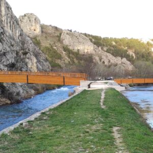 Završen projekt izgradnje pješačko biciklističkih mostova na rijeci Butižnici i Krki