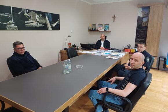 Hrabrost i humanost u srcu Knina – zahvalnost Robertu Miškoviću