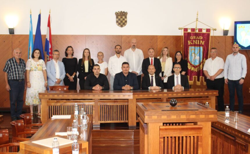 Održana konstituirajuća sjednica Gradskog vijeća grada Knina Održana konstituirajuća sjednica Gradskog vijeća grada Knina