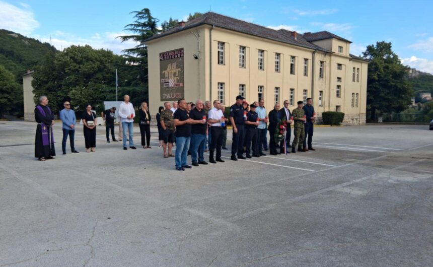 Polaganje vijenaca povodom Dana pobjede i domovinske zahvalnosti i Dana hrvatskih branitelja te 30.obljetnice VRO Oluja