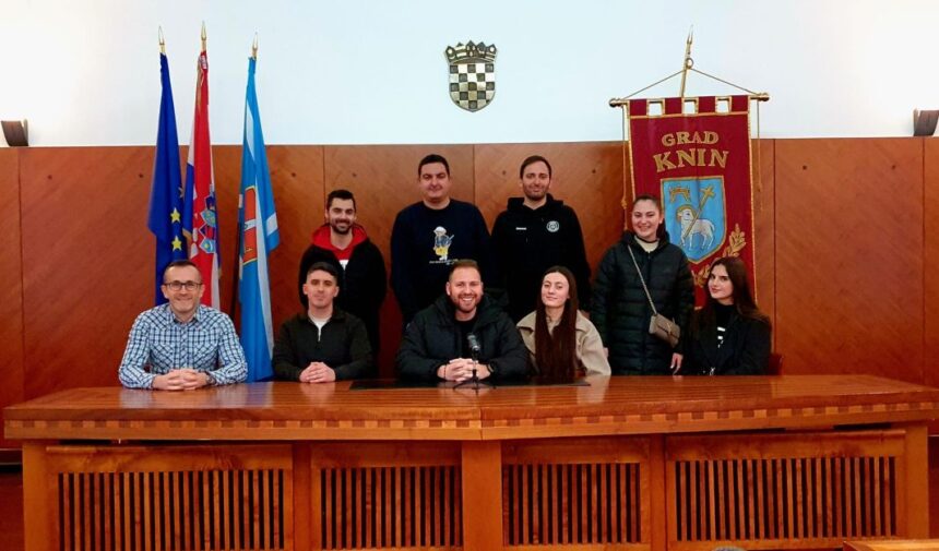 Konstituirajuća sjednica Savjeta mladih Grada Knina