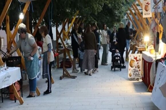 Javni poziv za korištenje štandova na staroj gradskoj tržnici