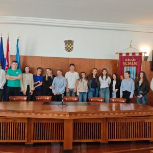 Potpisani ugovori o dodjeli učeničkih i studentskih stipendija