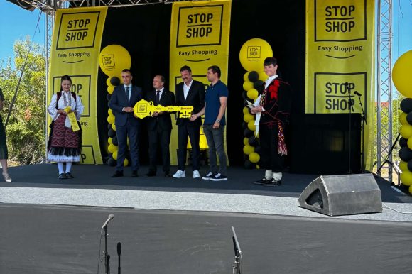 Svečano otvoren STOP SHOP Knin – nova shopping destinacija Šibensko-kninske županije