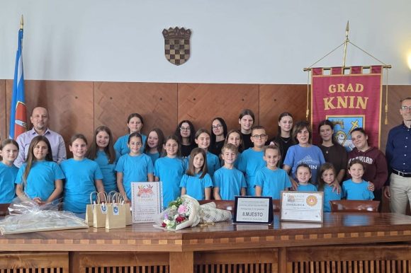 Svečani prijem kod gradonačelnika za članove KUD-a „Kralj Zvonimir“